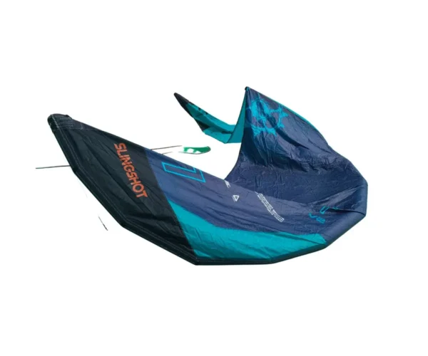 used Slingshot ghost v2 - 17m for sale