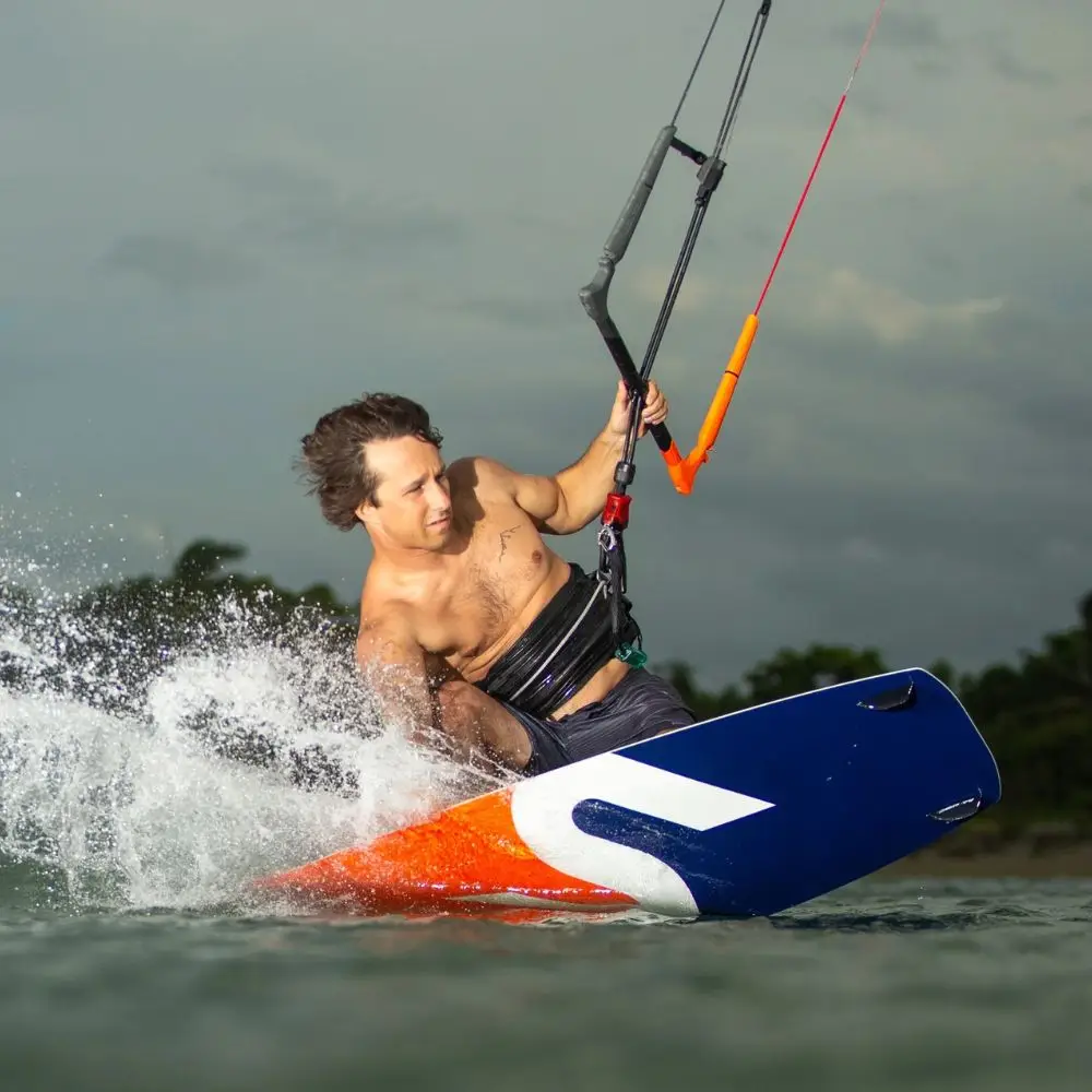 crisis v8 kitesurf board thailand