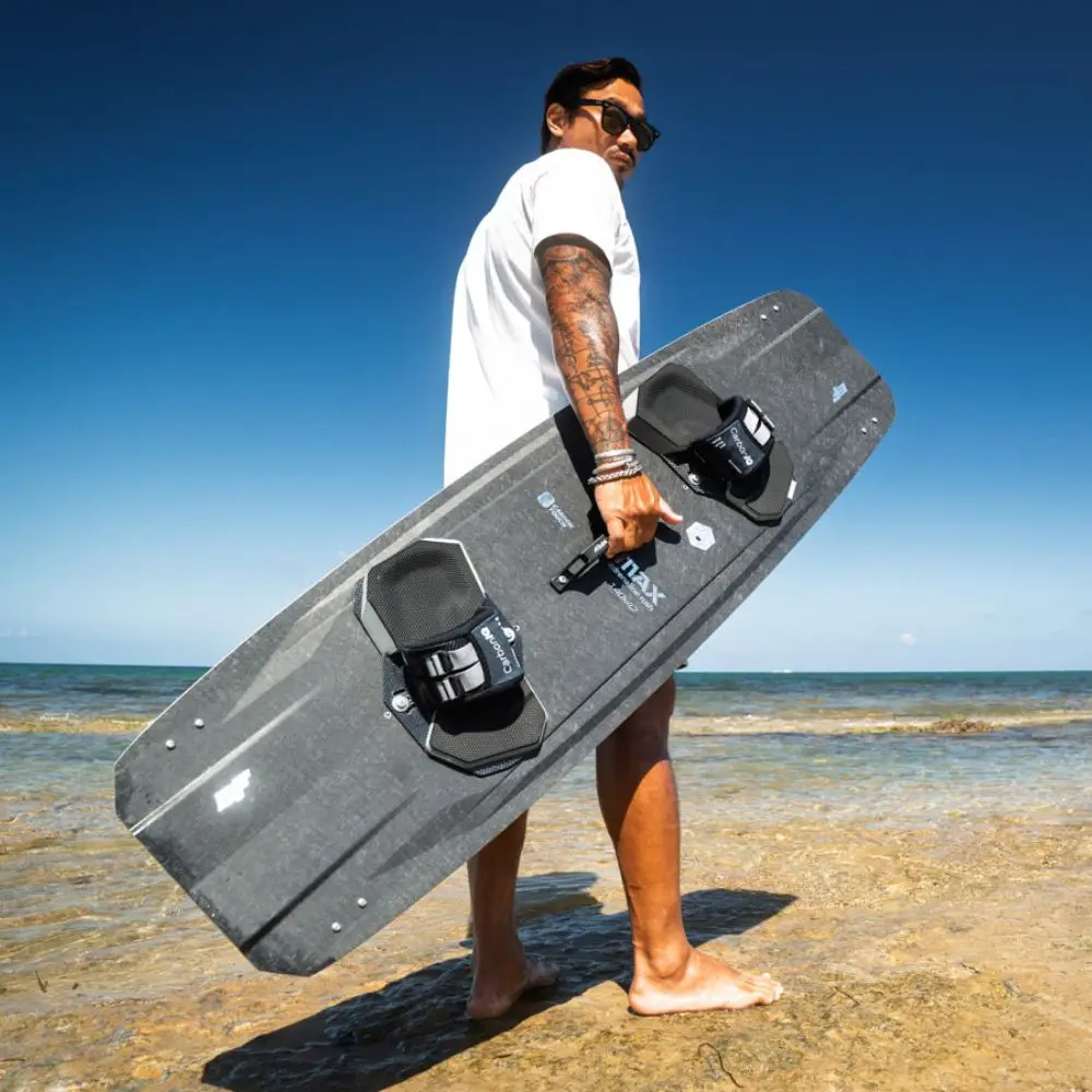 carboniq binding footpads kite surf thailand3